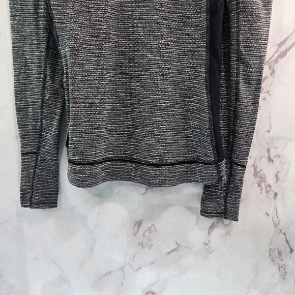 Lululemon Shirt Womens 6 Black Long Sleeve Thumb Holes Mitts Running Crewneck - Picture 7 of 13